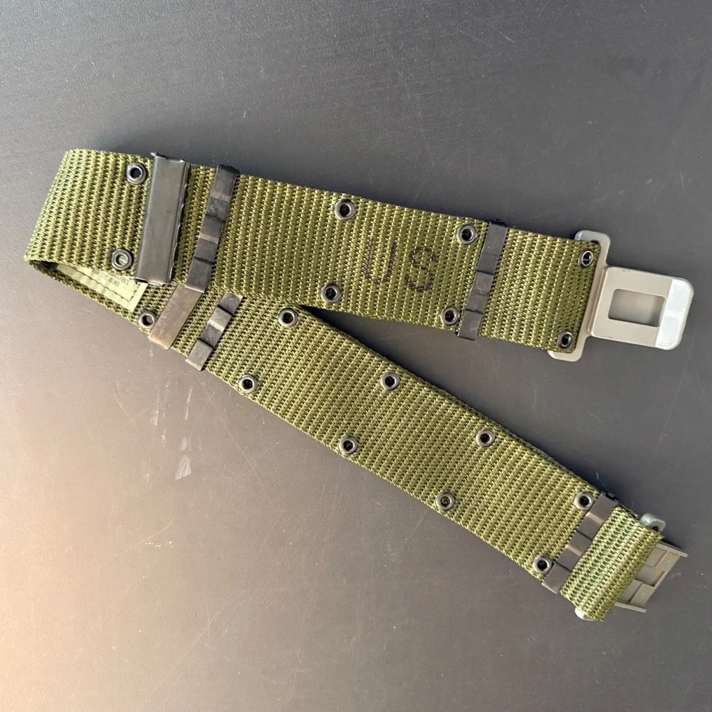 Vintage 1988 US Military LC-2 ALICE Pistol Belt Medium OD Green